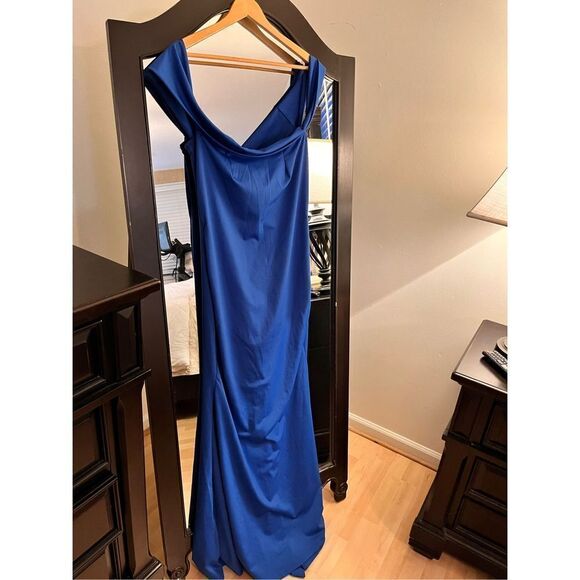 NEW Off shoulder Maxi DRESS Gown Exposed zipper XL - Picture 1 of 3
